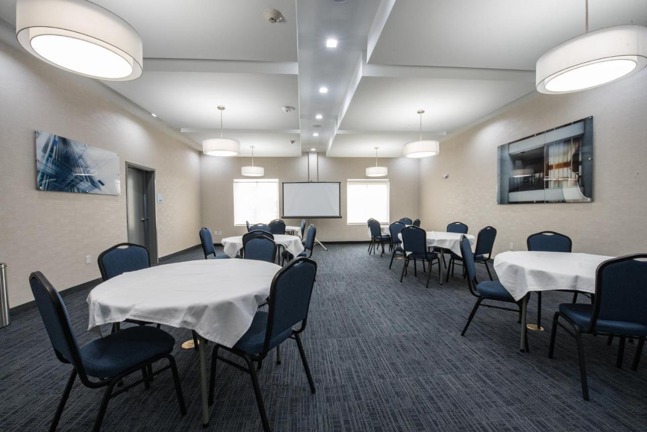 Holiday Inn Express & Suites Houston - Hobby Airport Area By Ihg Buitenkant foto