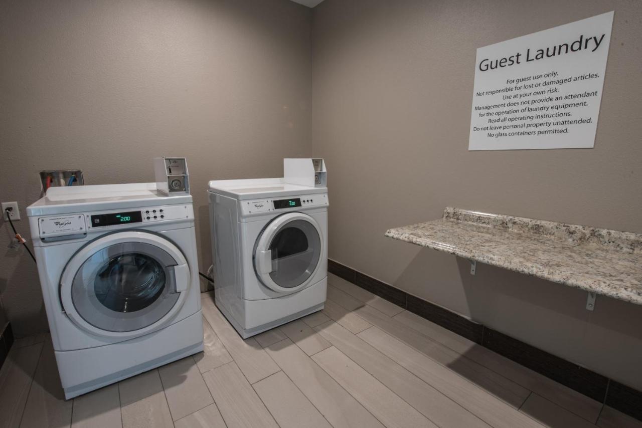 Holiday Inn Express & Suites Houston - Hobby Airport Area By Ihg Buitenkant foto