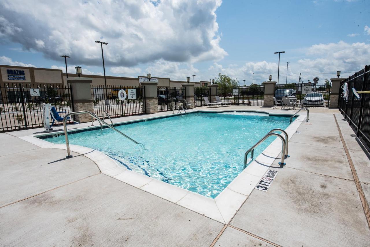 Holiday Inn Express & Suites Houston - Hobby Airport Area By Ihg Buitenkant foto