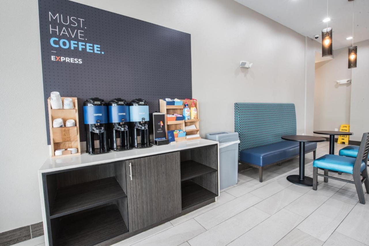 Holiday Inn Express & Suites Houston - Hobby Airport Area By Ihg Buitenkant foto