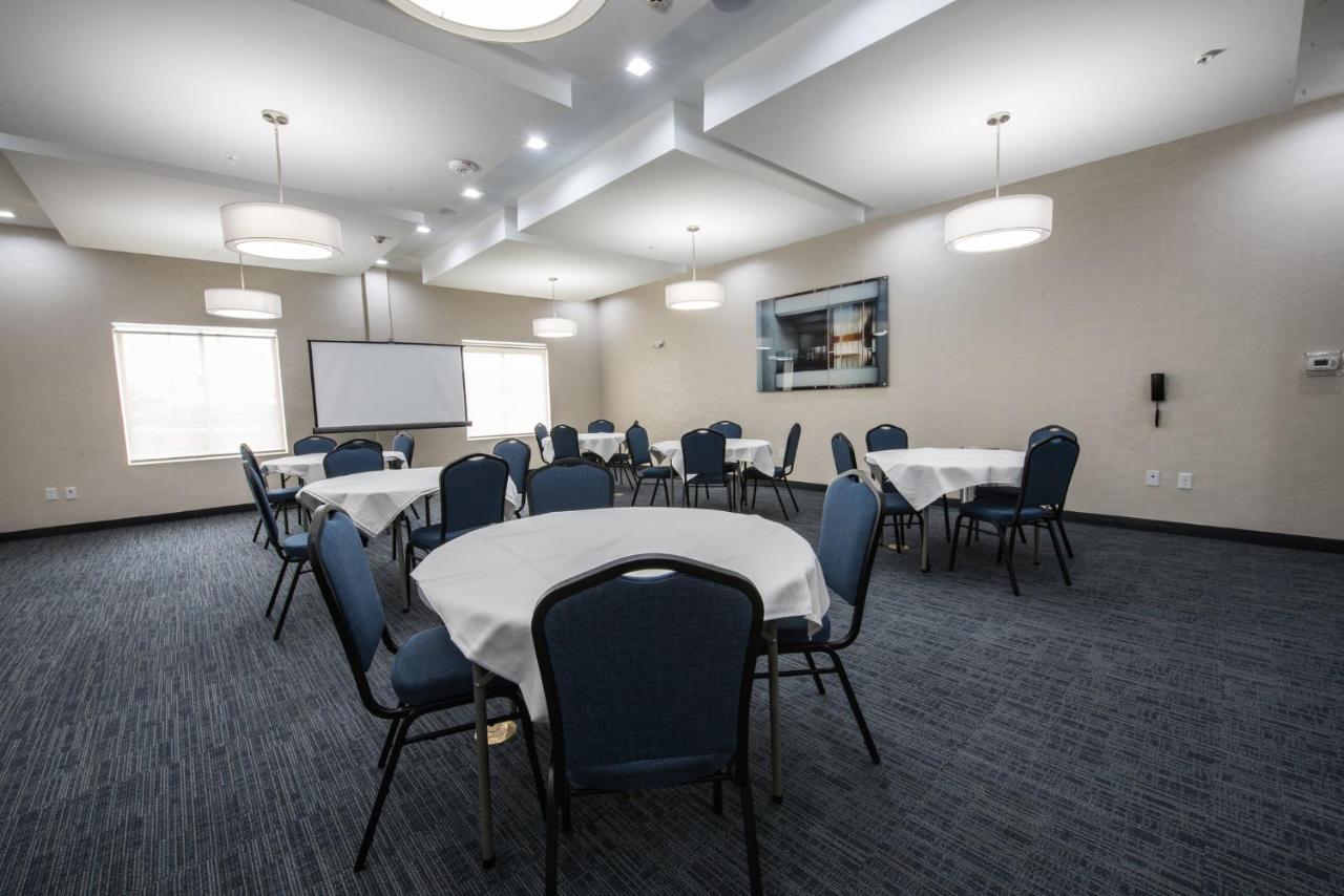 Holiday Inn Express & Suites Houston - Hobby Airport Area By Ihg Buitenkant foto